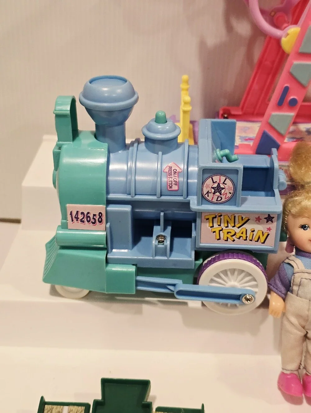 N/A vintage amusement